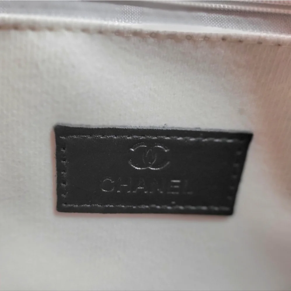 CHANEL Deauville Two-Way Tote Bag, GWP, New! - Picture 5 of 9